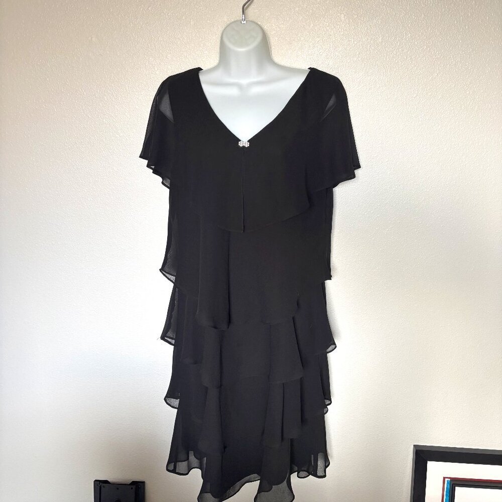 Pre-Loved S.L. Fashions size 16 layered sheath dress.